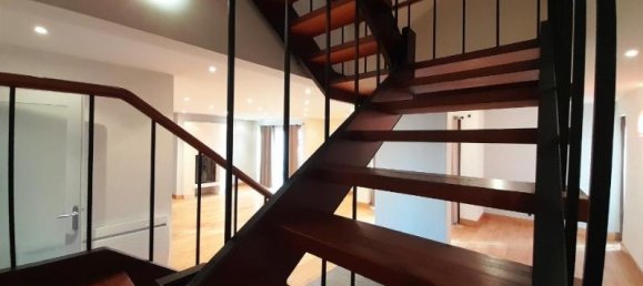 4 Schlafzimmer Doppelhaus in Chateauroux, France, Nr. 97887 13