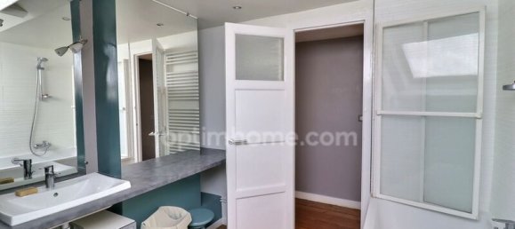 4 bedrooms House in Nantes, France No. 331148 4