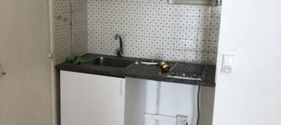 1 bedroom Apartment in Paris, France No. 314867 3