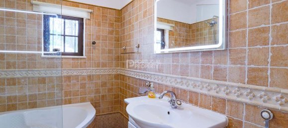 4 bedrooms Villa in Quarteira, Portugal No. 127808 12