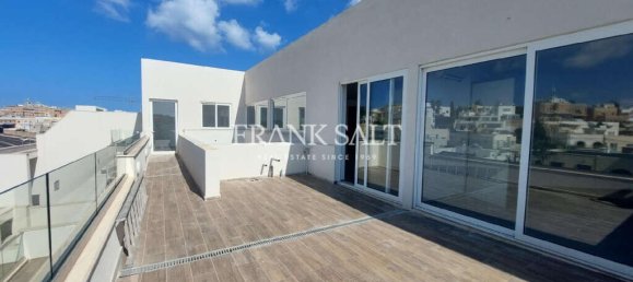 3 غرف نوم بانتهاوس في Gzira, Malta رقم 446 8