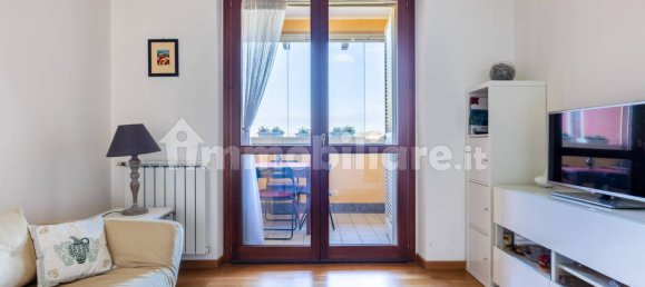 Apartamento de 1 dormitorio en Fiumicino, Italy No. 161068 2