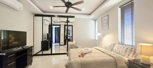 4 bedrooms House for sale in Pattaya, Chonburi, Eastern Thailand, Thailand № 8406 6