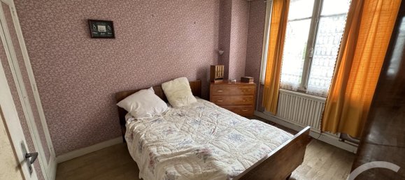 Дом с 3 спальнями в Шатору, Франция № 237190 3