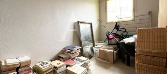 2 bedrooms Apartment in Blois, France No. 84823 3