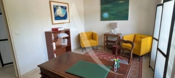 2 bedrooms Apartment in Blois, France No. 84823 2