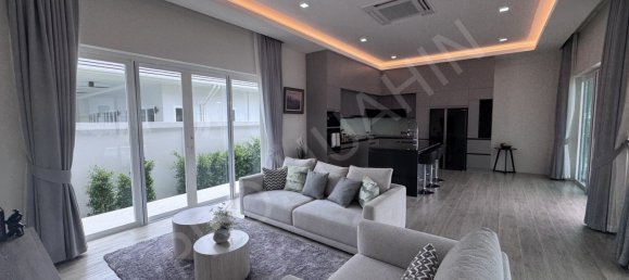 3 Schlafzimmer Villa in Hua Hin, Thailand, Nr. 165734 5