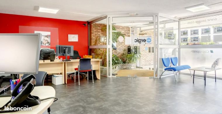  عقار تجاري في Eaubonne, France 291متر مربع رقم 357029