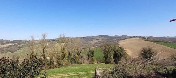 6غرفة منزل في Avigliano Umbro, Italy رقم 49236 5