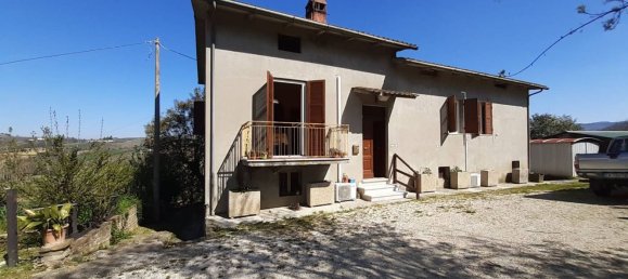 6غرفة منزل في Avigliano Umbro, Italy رقم 49236 3