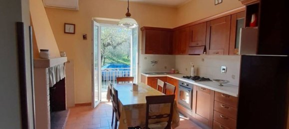 6غرفة منزل في Avigliano Umbro, Italy رقم 49236 12