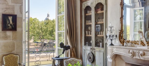 7 bedrooms Hotel in Paris, France No. 183874 3