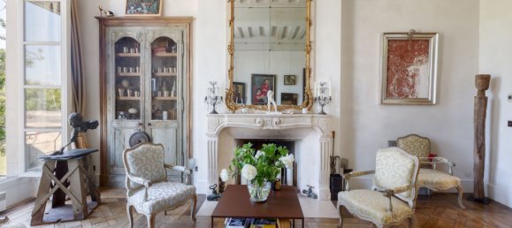 7 bedrooms Hotel in Paris, France No. 183874 4