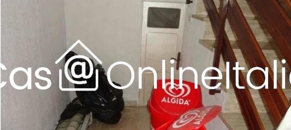 Квартира с 6 комнатами в Перуджа, Италия № 7980 21