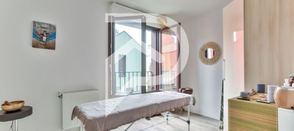 3 bedrooms House in La Courneuve, France No. 176260 6