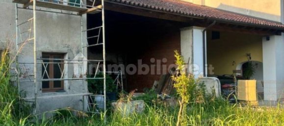 4 bedrooms House in Grantorto, Italy No. 271074 6