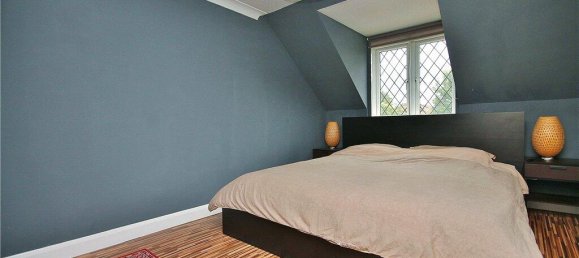 Casa de 1 dormitorio en Surrey, United Kingdom No. 8601 2