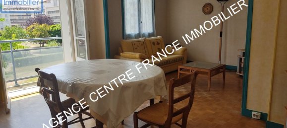 Apartamento de 1 dormitorio en Bourges, France No. 258399 3