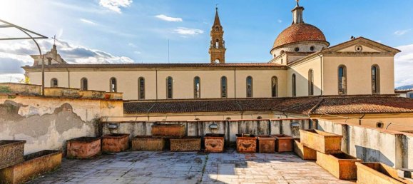 20 rooms Apartment in Florence, Italy No. 42008 16