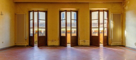 20 rooms Apartment in Florence, Italy No. 42008 19