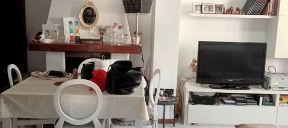 6غرفة منزل ذو طابقين في Cortona, Italy رقم 147512 2