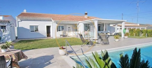 3 bedrooms House in Loule, Portugal No. 23301 4