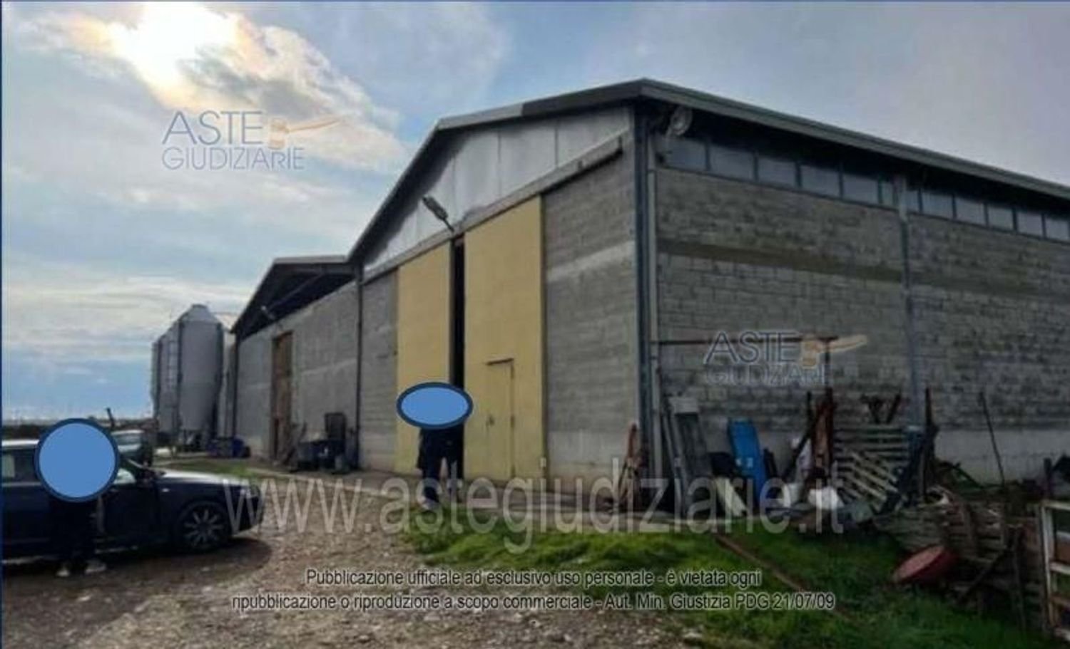 2100m² Warehouse in Venosa, Italy No. 393968
