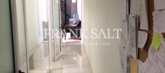 Büro in Valletta, Malta 122m², Nr. 12601 2