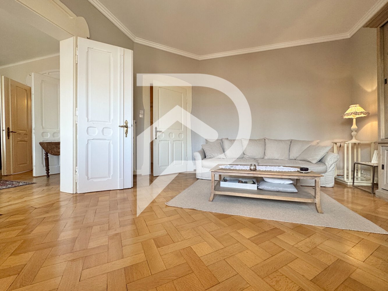 3 bedrooms Apartment in Thionville, France No. 156095