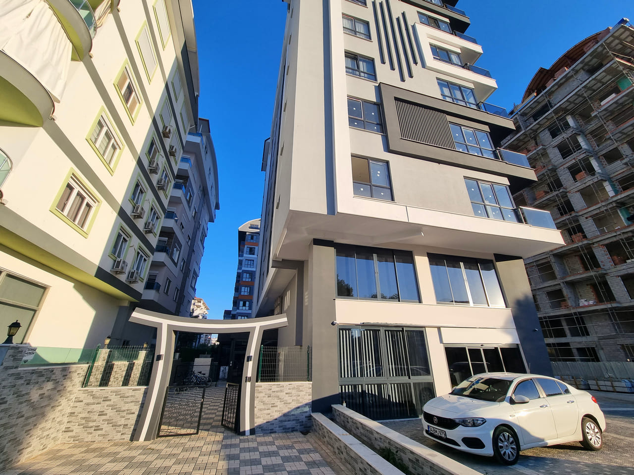 Apartment 1+1 in Mahmutlar, Turkey No. 17076