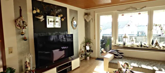 3 chambres Appartement à Esslingen, Germany No. 59340 2