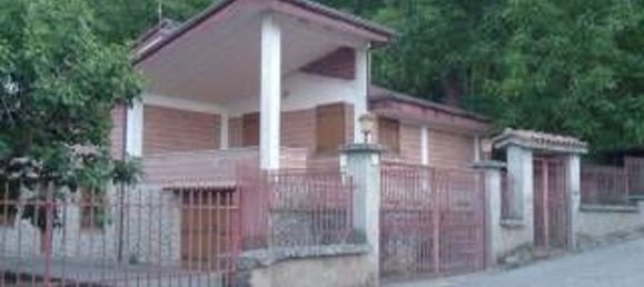 Дом с 10 комнатами в Сант Арсенио, Италия № 251858 2