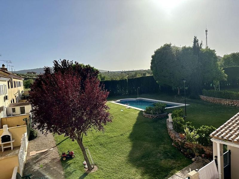 Adosado de 4 dormitorios en Mollina, Spain No. 227741