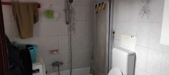 4-salle Appartement à Cesano Maderno, Italy No. 7682 7