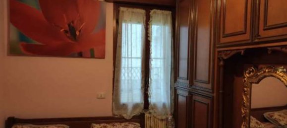 4-salle Appartement à Cesano Maderno, Italy No. 7682 11