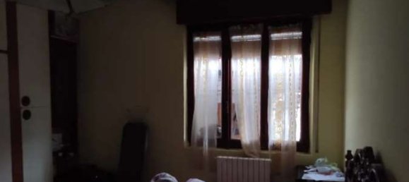 4-salle Appartement à Cesano Maderno, Italy No. 7682 6