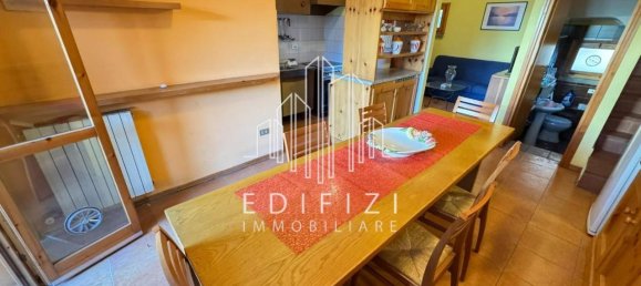 5 rooms House in Massa, Italy No. 153751 4