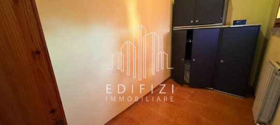 5 rooms House in Massa, Italy No. 153751 12