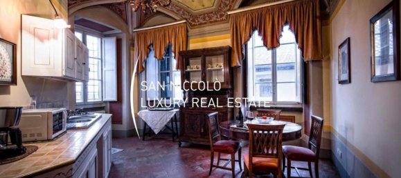 6 rooms Apartment in Cortona, Italy No. 193449 11