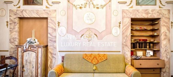 6 rooms Apartment in Cortona, Italy No. 193449 5