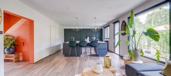 5 bedrooms House in Saint-Selve, France No. 282198 3