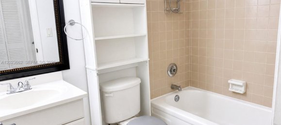2 Schlafzimmer Gewerbliche Immobilien in Miami, USA, Nr. 615058 4