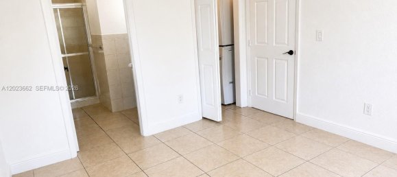 2 Schlafzimmer Gewerbliche Immobilien in Miami, USA, Nr. 615058 9