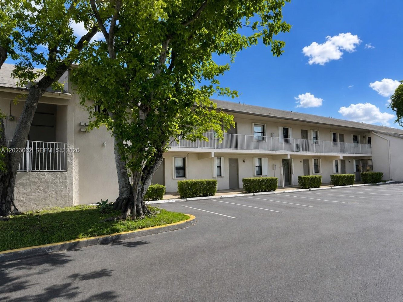 2 Schlafzimmer Gewerbliche Immobilien in Miami, USA, Nr. 615058