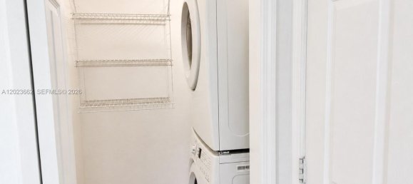 2 Schlafzimmer Gewerbliche Immobilien in Miami, USA, Nr. 615058 8