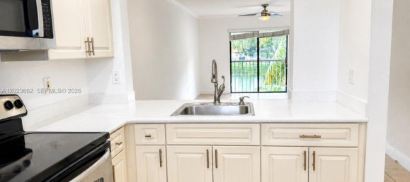 2 Schlafzimmer Gewerbliche Immobilien in Miami, USA, Nr. 615058 20