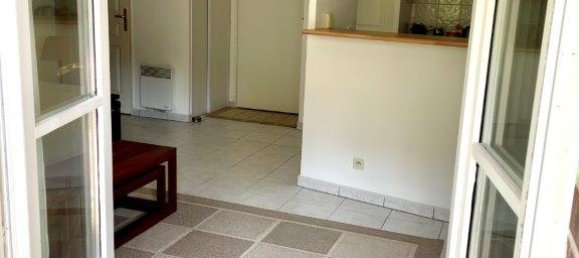 58m² Apartment in Honfleur, France No. 1877 10