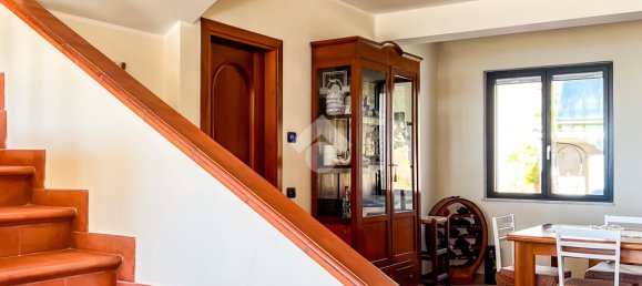 4 Schlafzimmer Villa in Formia, Italy, Nr. 291929 14