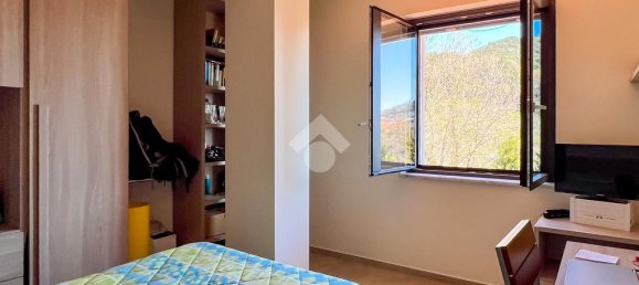 4 Schlafzimmer Villa in Formia, Italy, Nr. 291929 26
