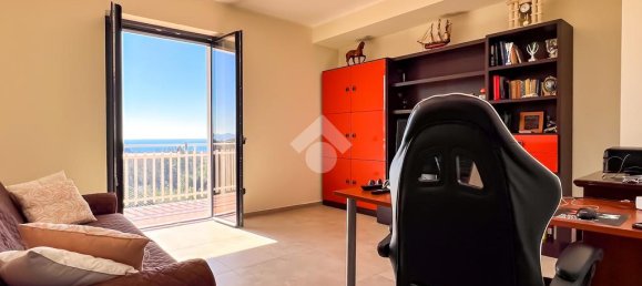 4 Schlafzimmer Villa in Formia, Italy, Nr. 291929 28